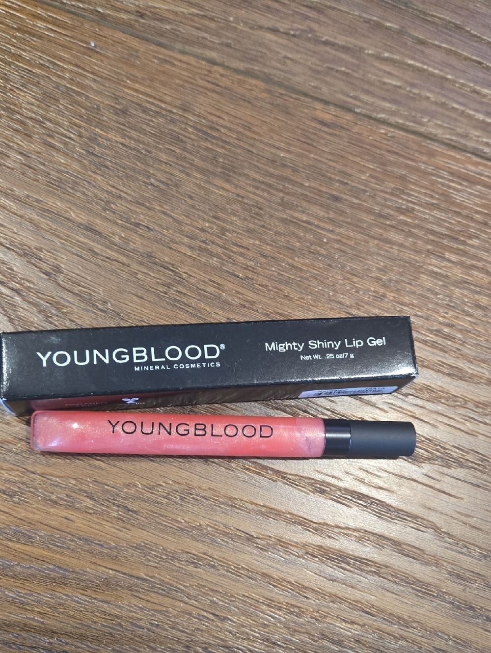 NWT YOUNGBLOOD MINERAL COSMETICS MINERAL SHINY LIP GEL " "REVEALED"   #7953